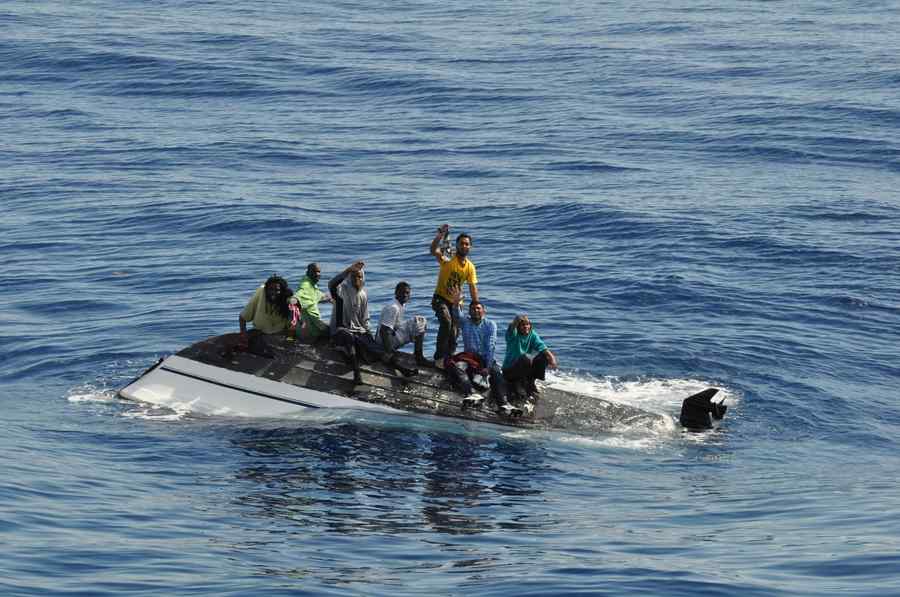 Reacție dură din Polonia la cotele de refugiați ale lui Juncker