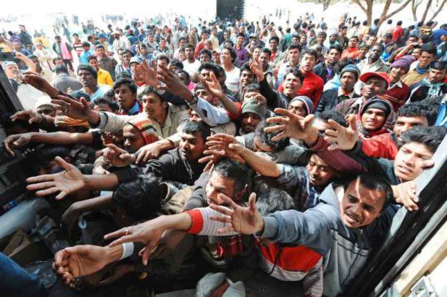 Câți refugiați sunt așteptați în Europa până la sfârșitul anului