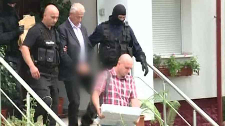 Oprescu folosea un aparat care bruia telefoanele pentru a nu fi interceptat