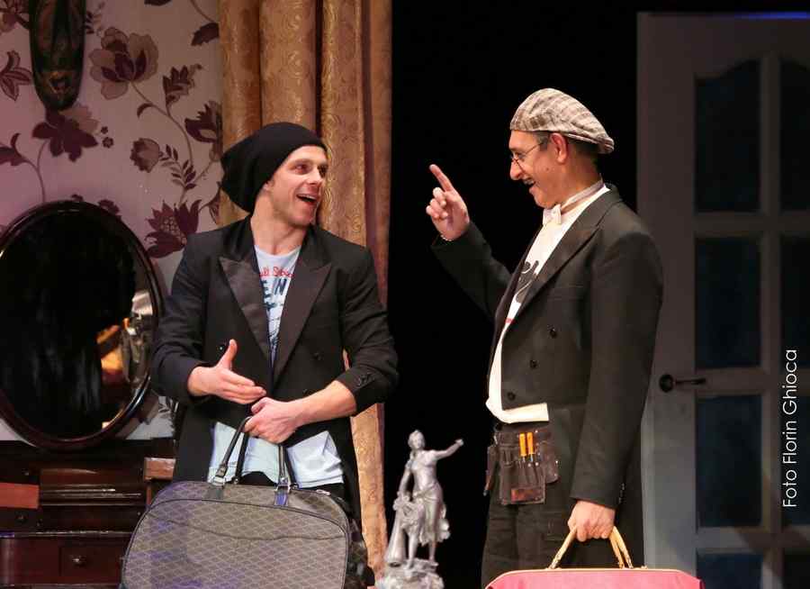 A venit toamna… cortinele teatrelor se ridică