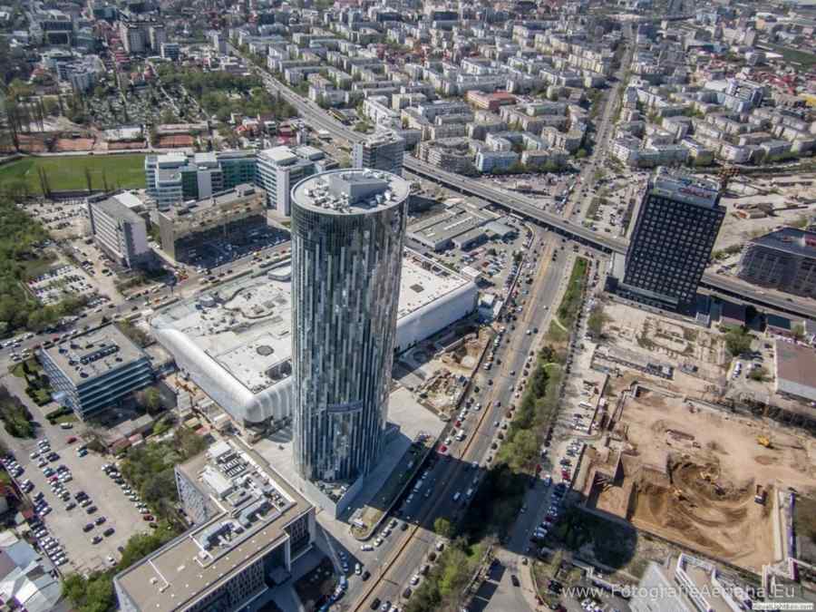 Strabag a preluat echipa care a dezvoltat cel mai înalt turn din Bucureşti