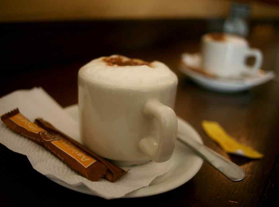 Mihaela Bilic: ”Să bem o cafea după masă, în loc de desert!”