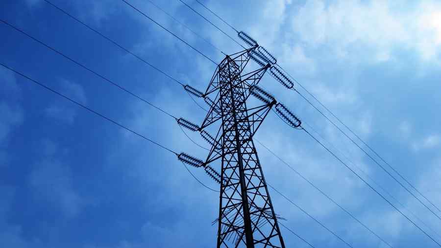 Telekom: RCS&RDS îşi construieşte distribuţie de electricitate fără autorizaţii