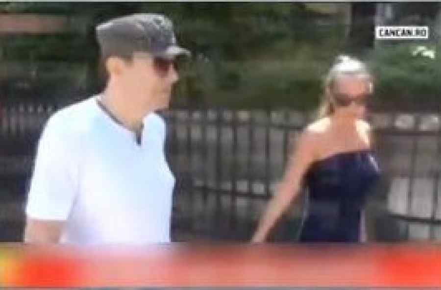 Gabriel Cotabiţă, surprins când ieşea de la controlul medical