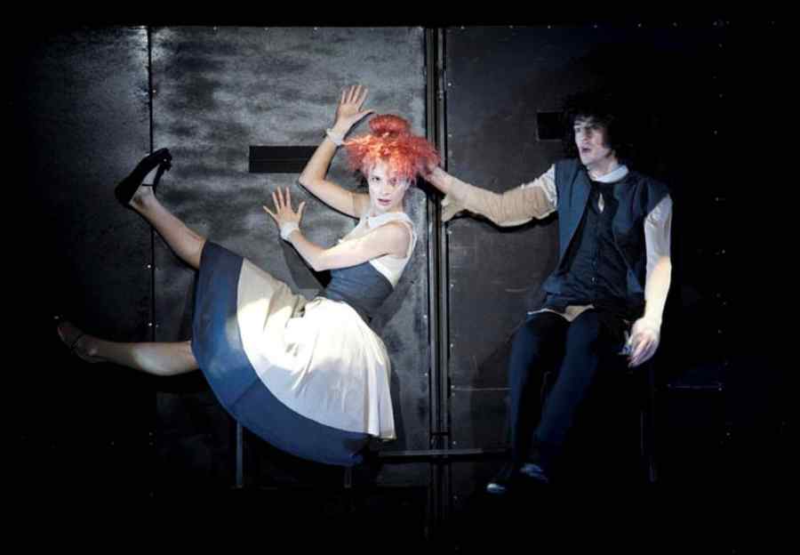 „NETA” 2015, un provocator şi incitant Festival Internaţional de Teatru