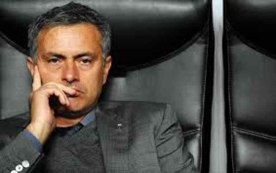 Mourinho, pa pa pa! Cine vine în loc?