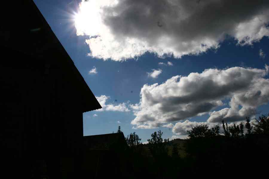 5 morți și 13 răniți în urma unor ploi puternice în Macedonia