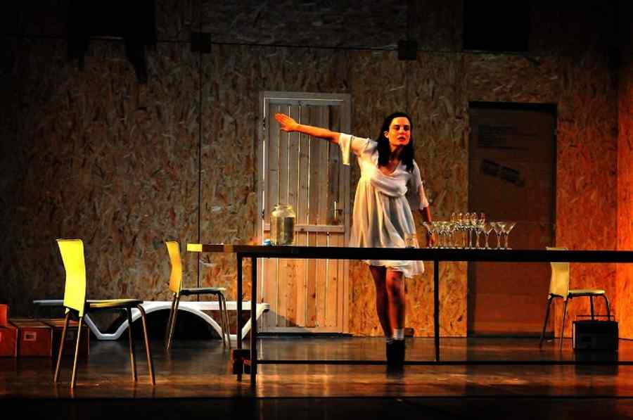 Corespondenţă specială de la Paris de la George Banu: O întâlnire cu texte reputate