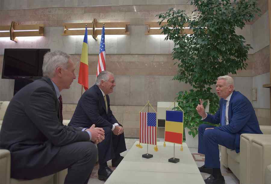 Rex Tillerson, o fulgerătoare vizită discretă în România