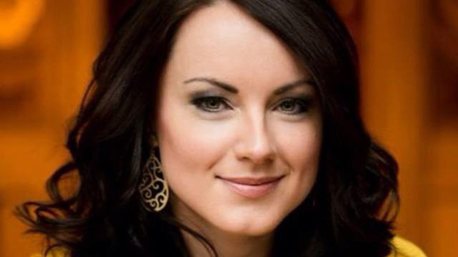 Sunetul muzicii în nopţi fierbinţi de iulie