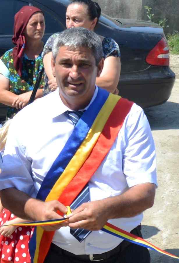 Primar condamnat pentru trafic de țigări