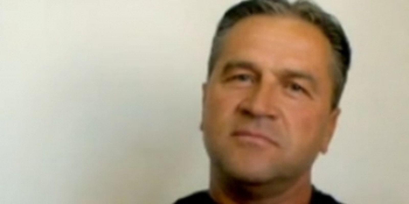 Un cadavru a fost descoperit plutind pe Siret