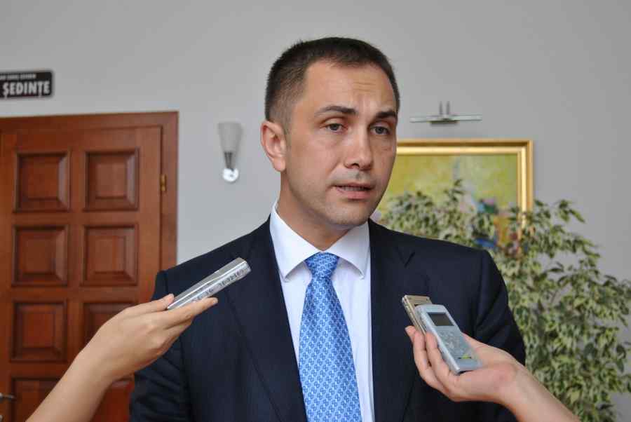 Lucian Isar – un personaj cu multe fețe și dosare