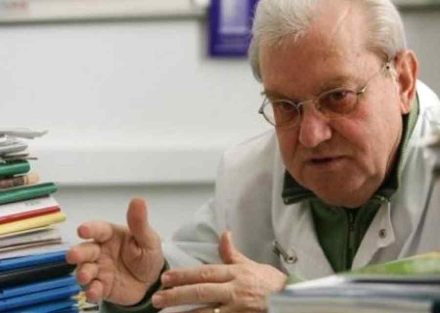 Doctorul Mencinicopschi, internat de urgenţă