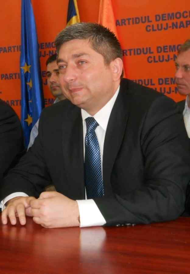 Frica senatorului Alin Tişe