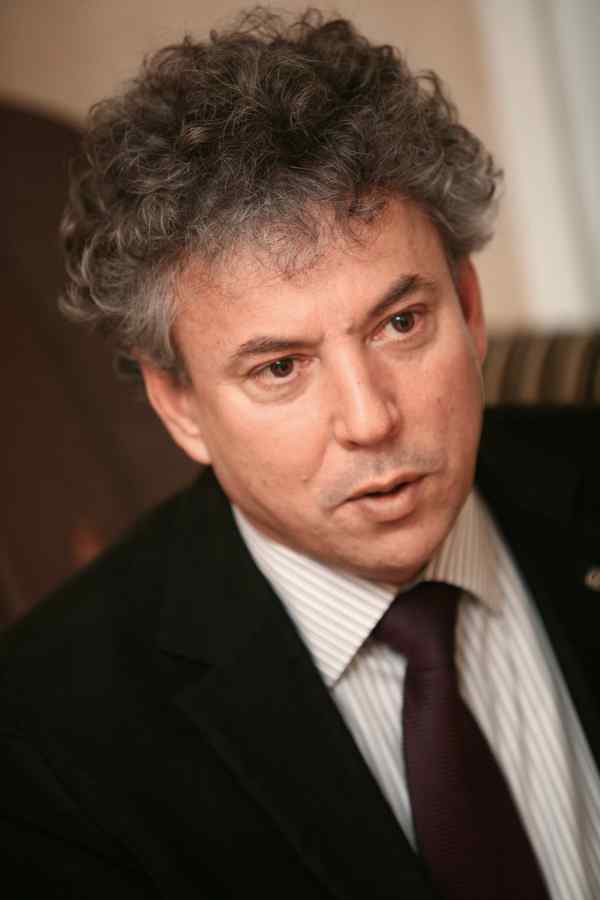 Zile grele pentru unul dintre baronii gazului – insolvenţă, avere diminuată pe bursă