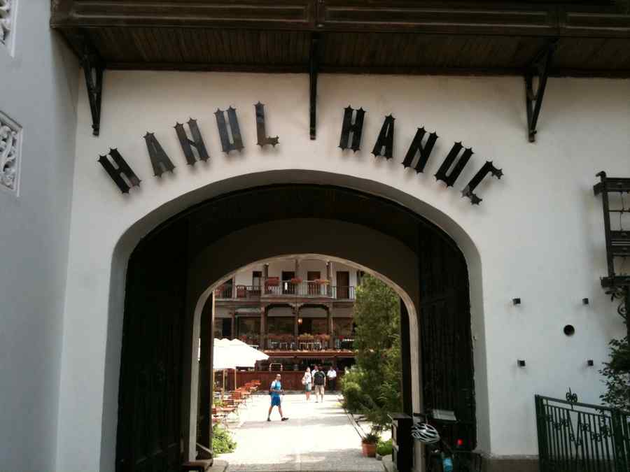 „Regele” Centrului Vechi a devenit stăpân şi peste Hanul lui Manuc