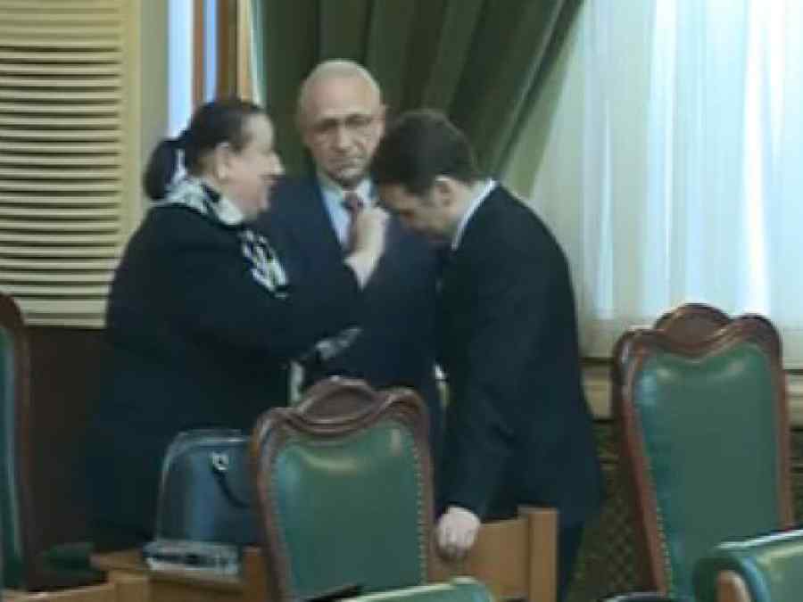 Gabriel Oprea explică de ce a fost miruit Șova în Parlament