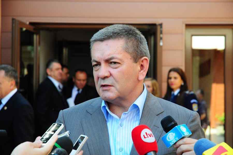 ”Ucu” Rus, despre copiii-golani și nevastele-curve