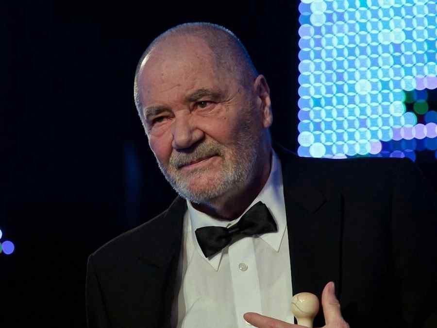 Distincție pentru trei mari artiști români