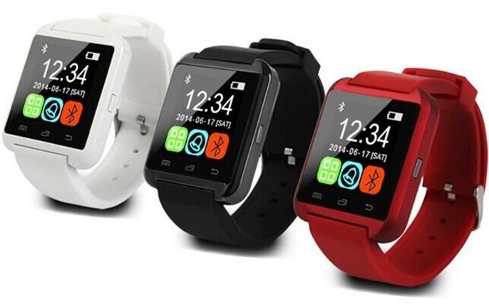 Interzis la smartwatch-uri pentru copii