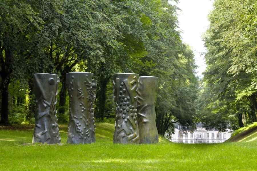 Natură şi cultură în Bretagne. Parcul de sculpturi de la Kerguéhennec