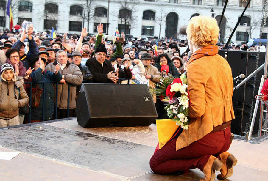 Sfârșit de jurnalism istericos