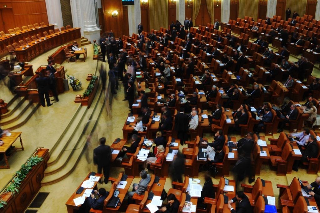 Modelul grotesc prinde curaj