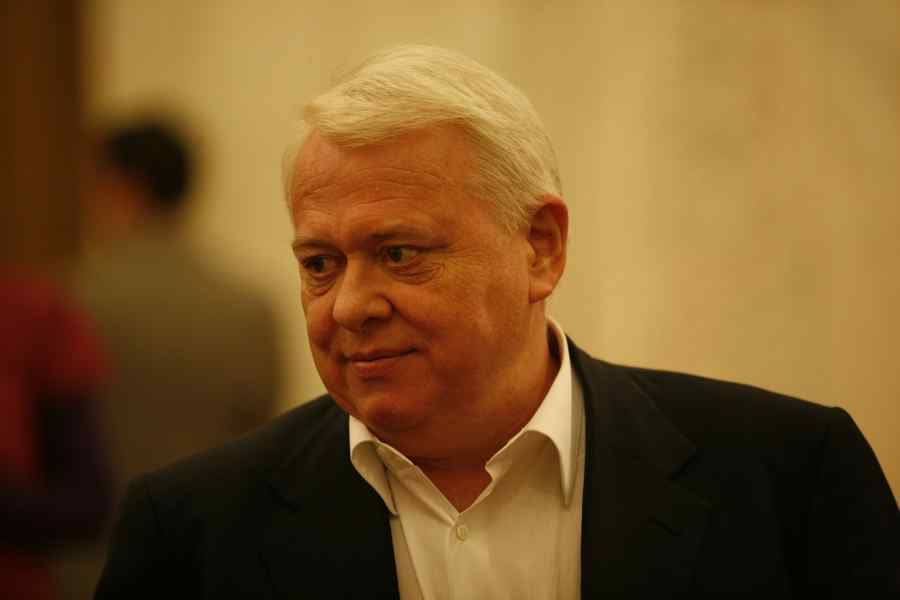 Laura Georgescu, Viorel Hrebenciuc, puşi sub acuzare