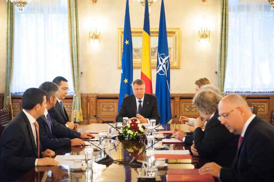 Proiect legislativ „Big Brother”, semnat la Cotroceni