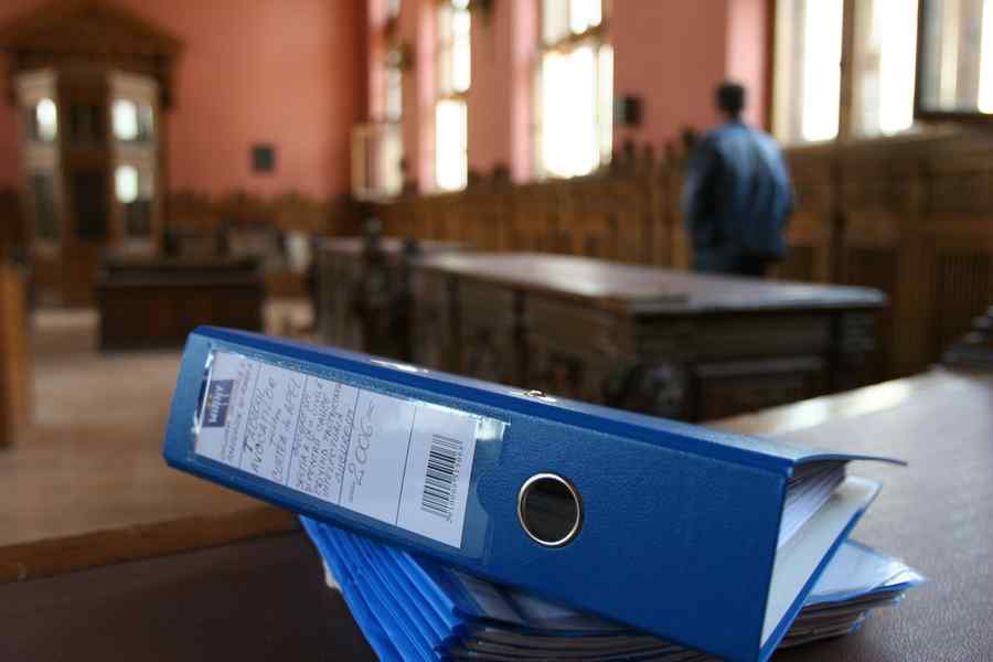 Primarul și viceprimarul din Miercurea Ciuc, în continuare în arest la domiciliu