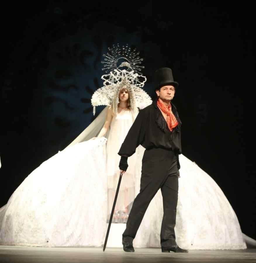 Premiere teatrale, festivaluri şi participări internaţionale la Teatrul Naţional din Bucureşti