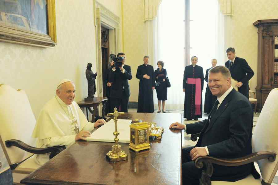 Întâlnirea lui Iohannis cu Papa Francisc (VIDEO)