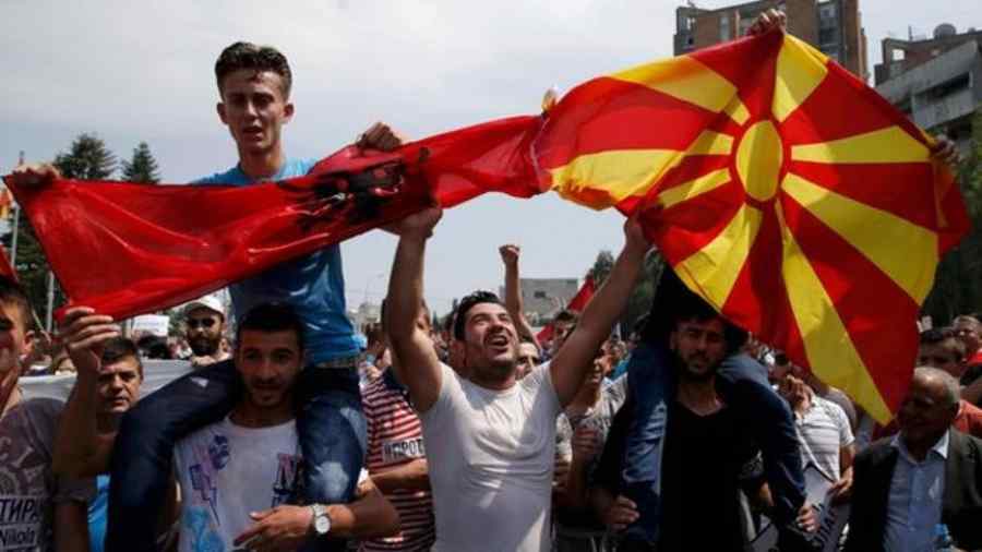 Macedonia: o nouă revoluție colorată?