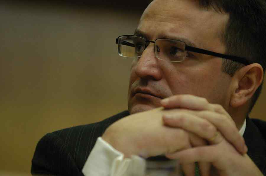 „Ambasadorul” George Maior, contestat de români din SUA