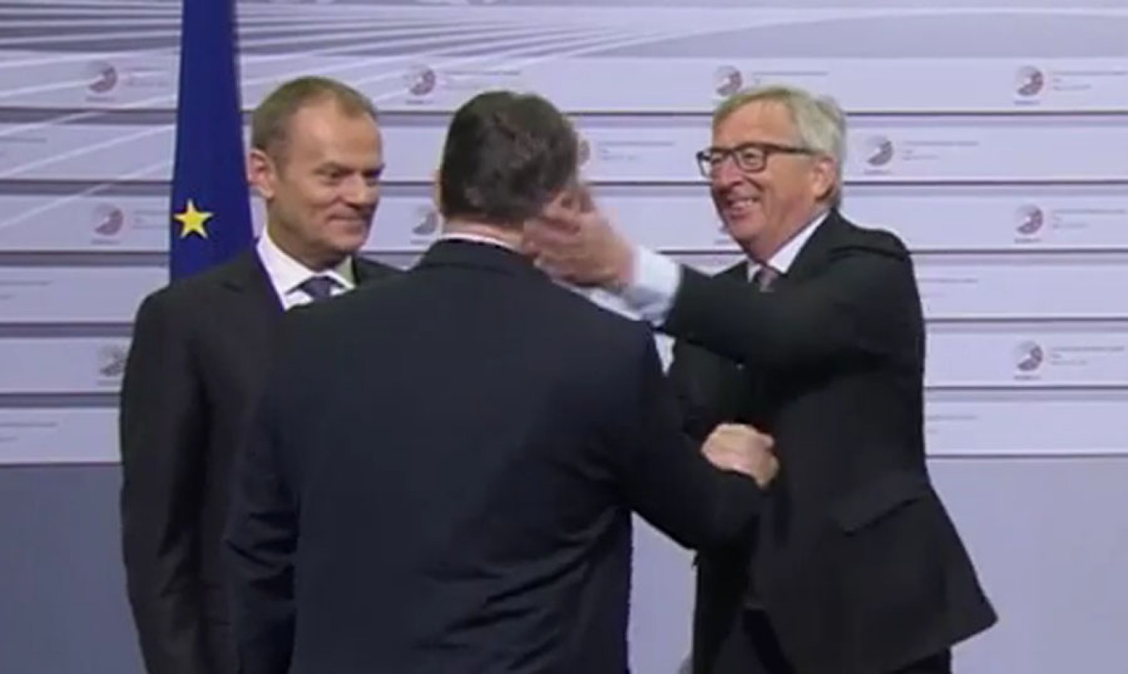 Juncker către Viktor Orban: „Dictatorule!”