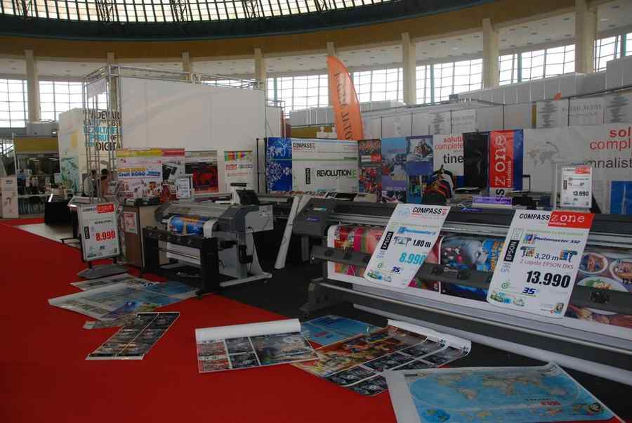 Pliantul şi mostra – principalele arme de export ale României