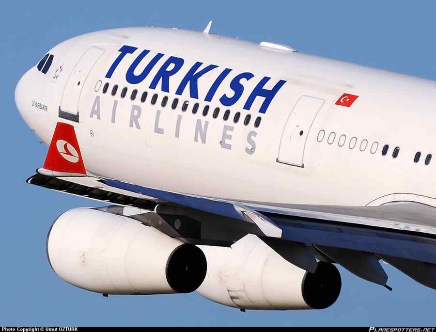 Avion al companiei Turkish Airlines, redirecționat