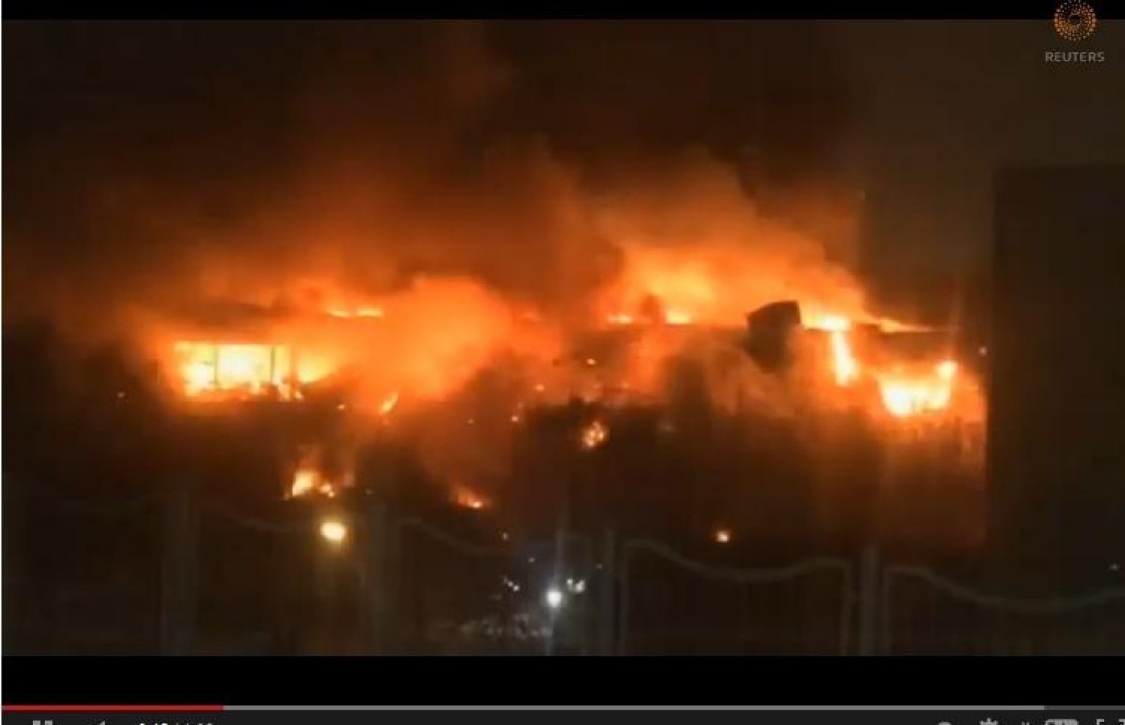 Incendiu masiv la un depozit al companiei General Electric (video)