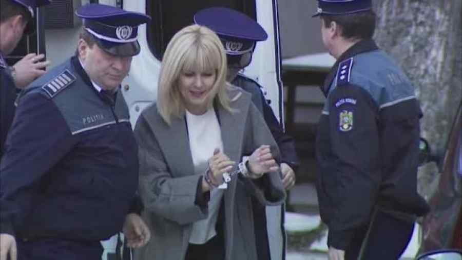 Elena Udrea află dacă rămâne în arest