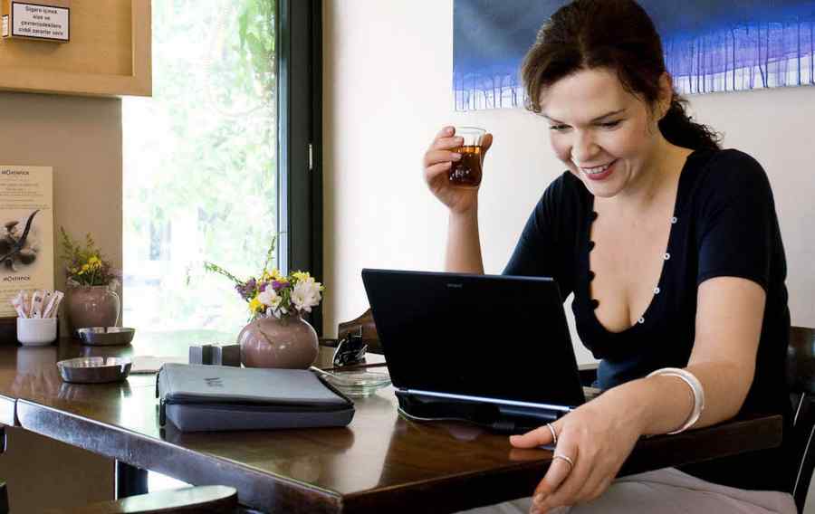 Un popas în lumea minunată a cărţilor