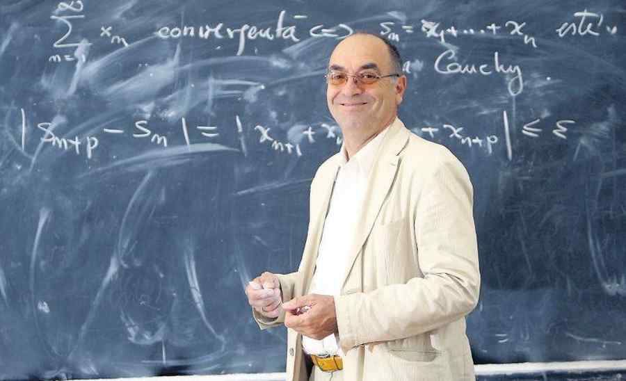 De ce o olimpiadă internaţională pentru fete?