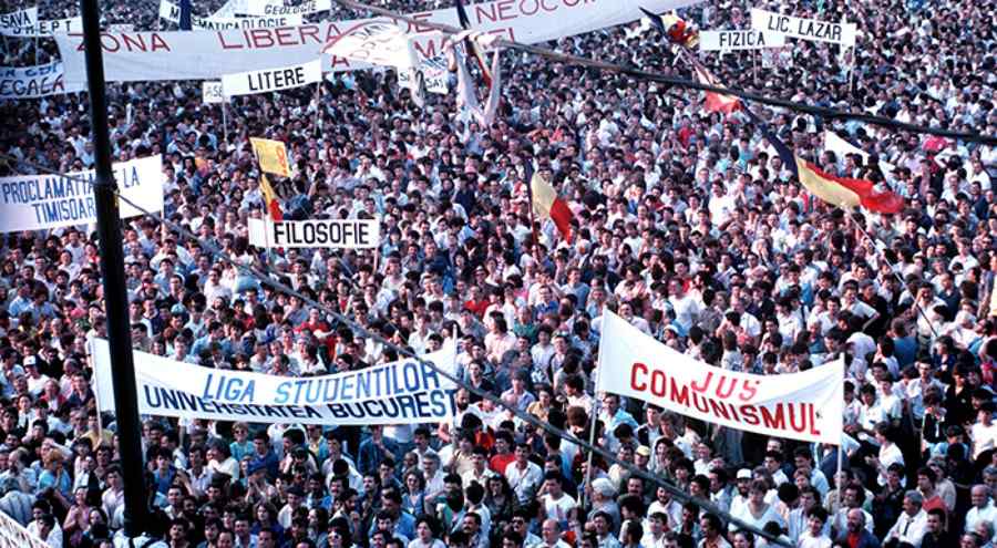 Piața Universităţii: zonă liberă de neo-comunism în urmă cu 25 de ani