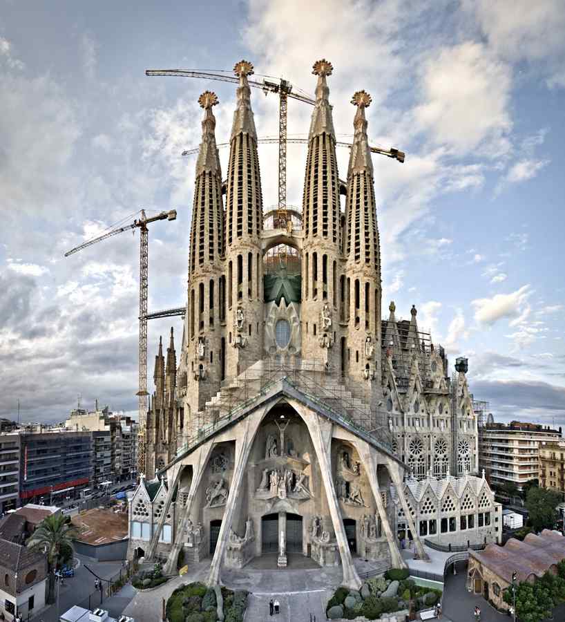 Sagrada Familia în 3D