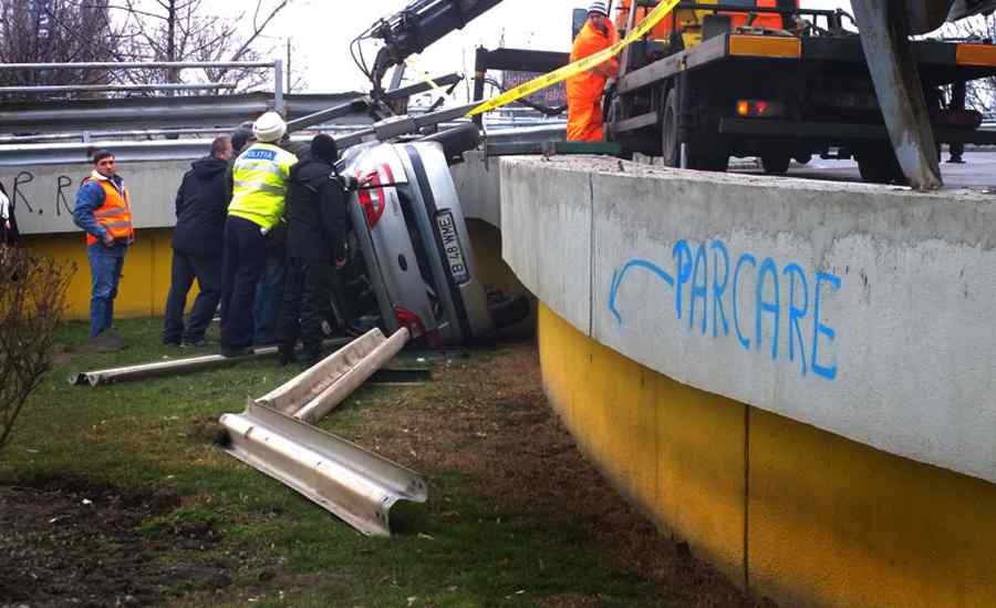 Parcare lângă podul Grant