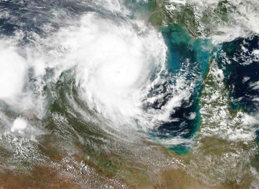 Alertă meteo! Un ciclon se îndreaptă spre România