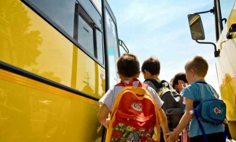 Fetiță de 10 ani, audiată de procurori pentru ”apologie făcută terorismului”