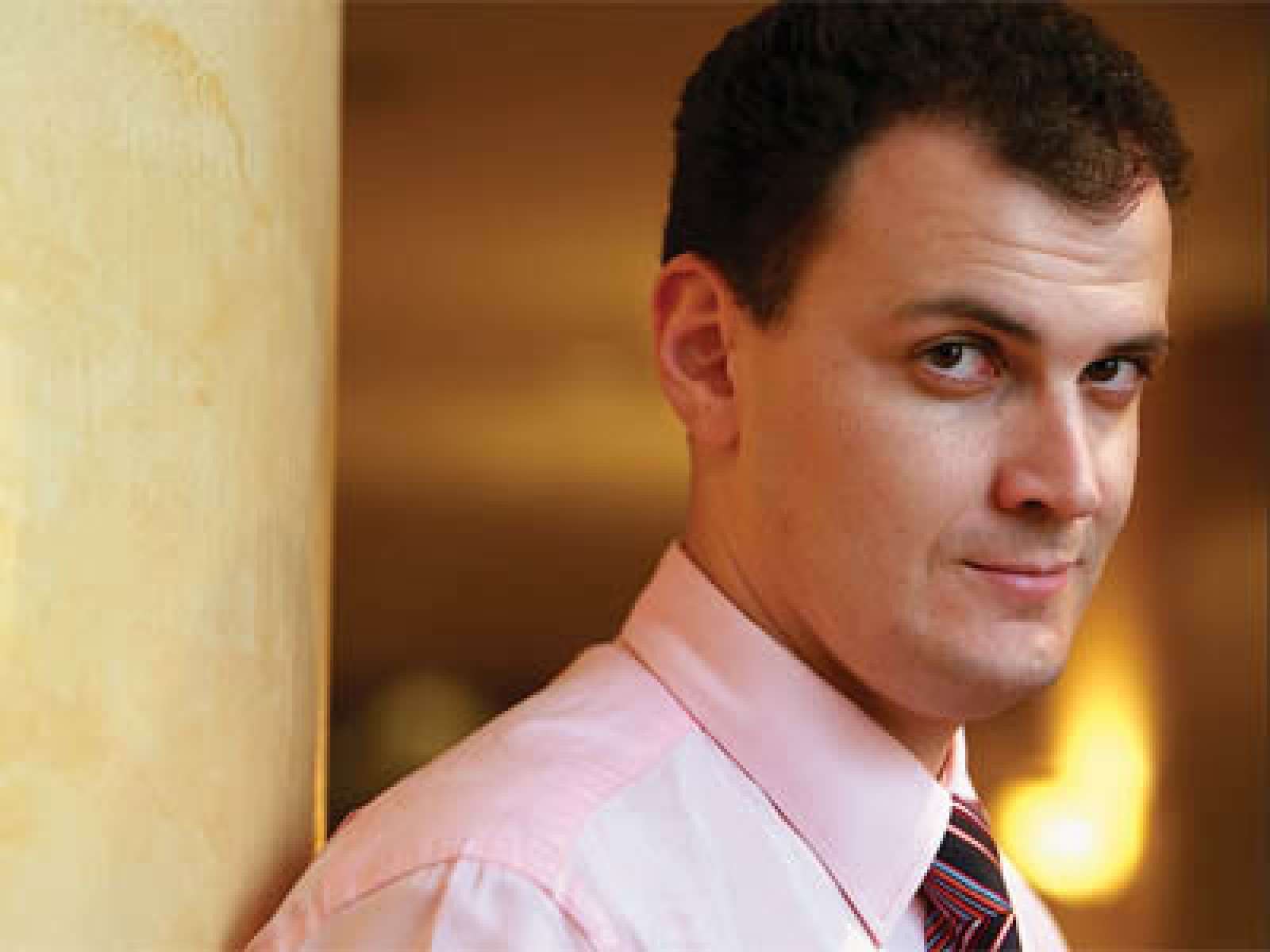 Lui Sebastian Ghiță i se cere să stea departe de audierea lui Coldea