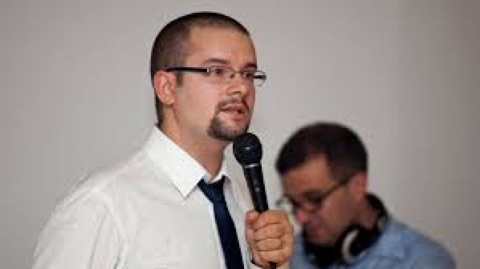 Șeful Agerpres, Alexandru Giboi, audiat în Parlament