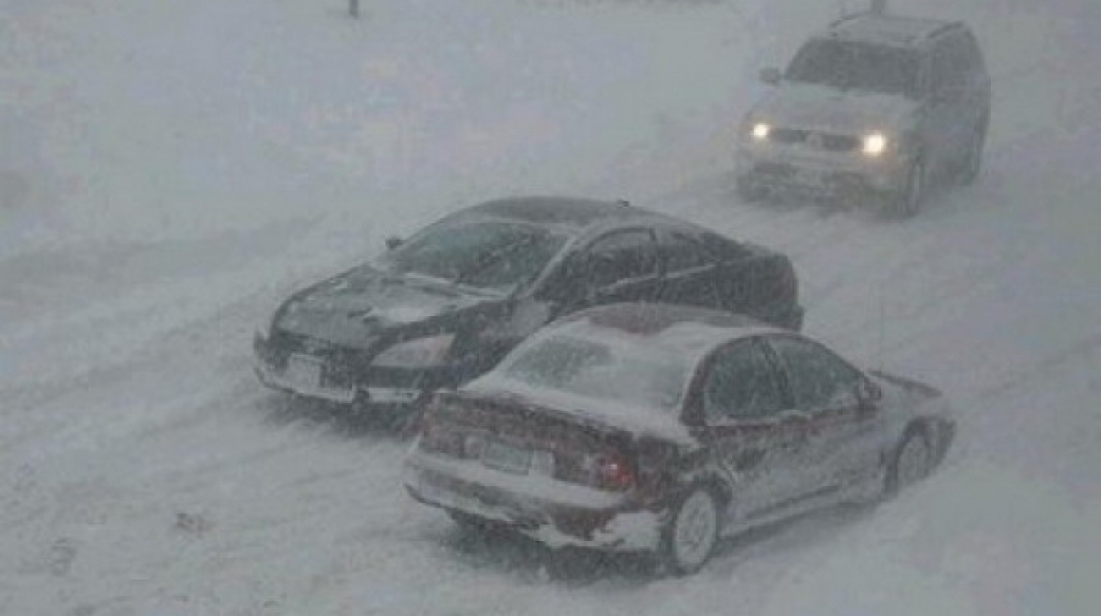 Un nou val de ninsori şi viscol